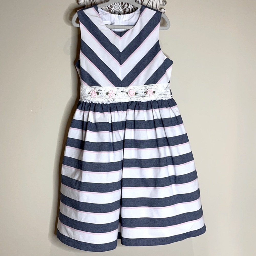 Bonnie Jean sleeveless dress w/flower embroidery. C-5